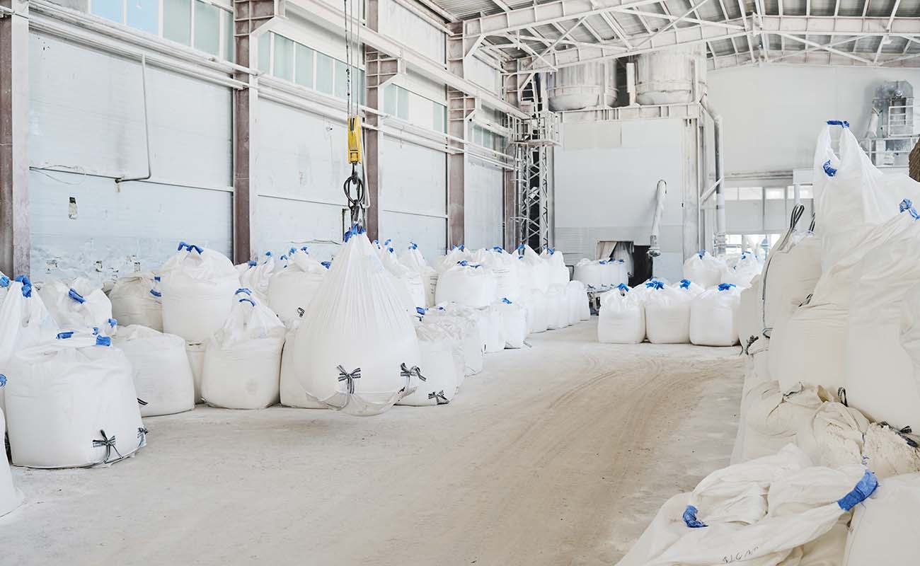 Safety Precautions While Filling And Emptying A Bulk Bags (FIBC)-Rishi FIBC Solutions-Blog